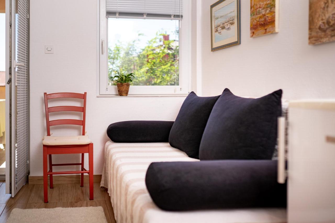 Milena Appartement *